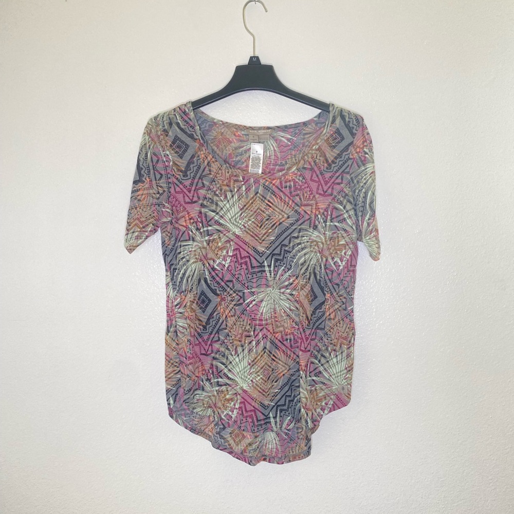 Royal Robbins Pink and Purple Graphic Short Sleeve Tunic